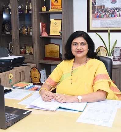 Principal of Amity International School, Viraj Khand, Lucknow